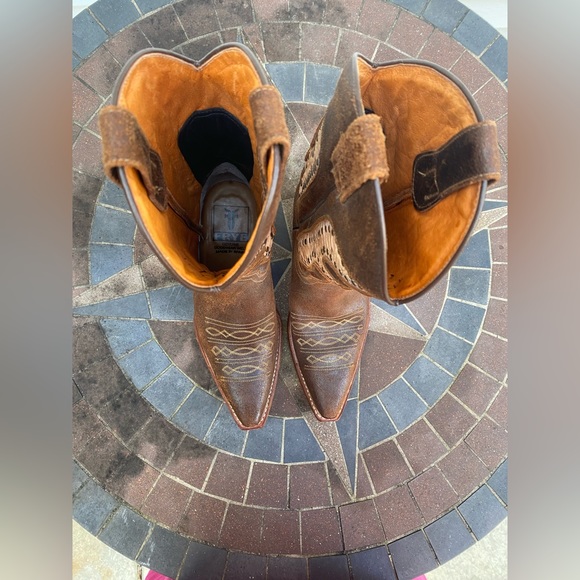 FRYE Daisy Duke Python Brown Leather Cowboy Boots 7M/Used/Great Condition - Picture 11 of 13